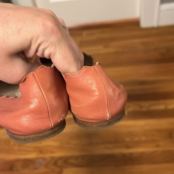 Pink Chloe Lauren flats - Picture 3 of 5